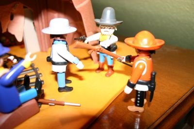 playmo368_185.jpg