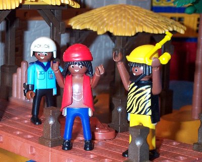 Rasta 3.jpg (205.71 KiB) 1462 mal betrachtet Cop:&quot;Lionhearts&quot;<br /><br />Rastas:&quot;Bomboclaaaaat !!! A Police Officer&quot;